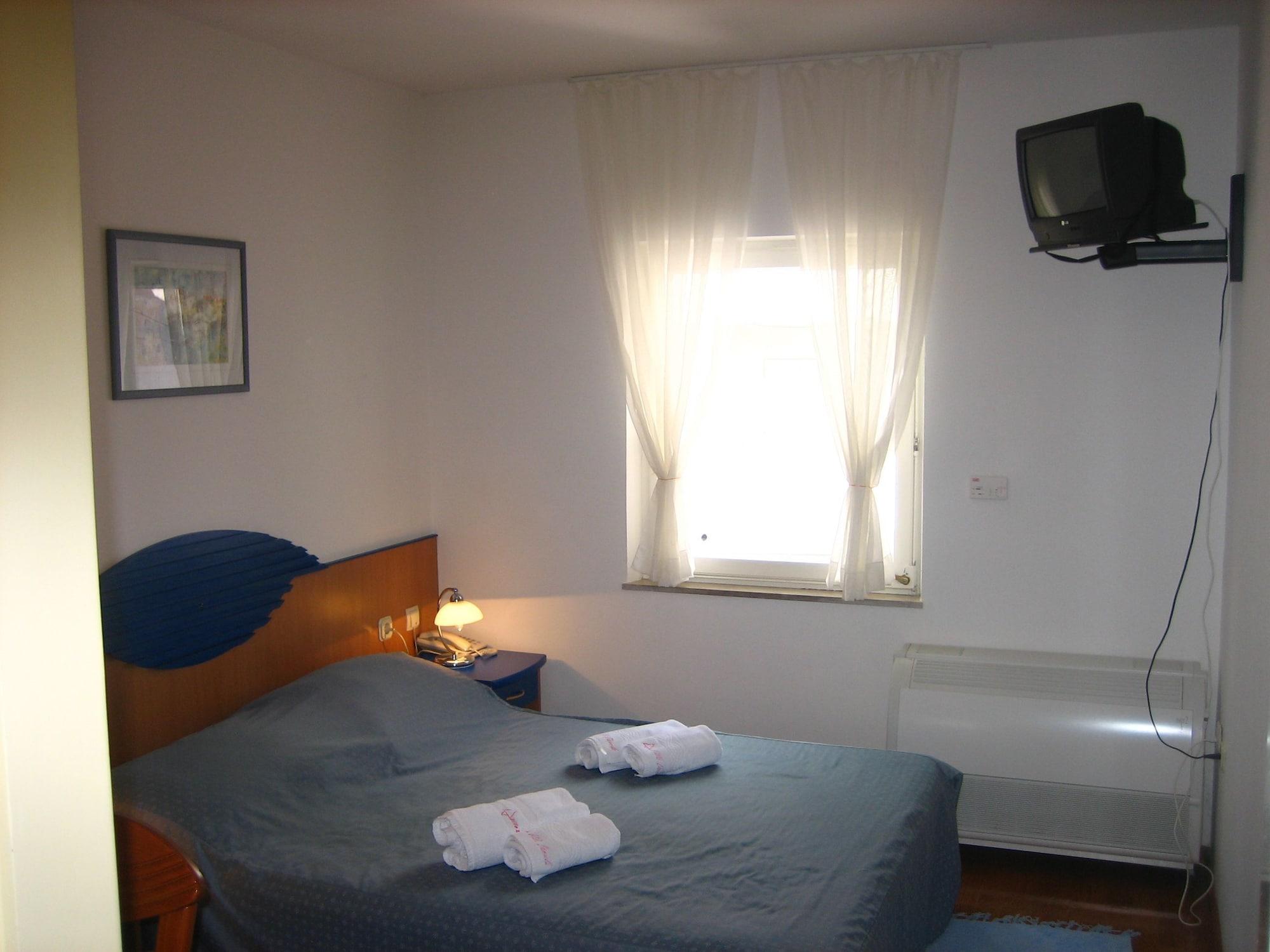 Hotel Daniela 3*