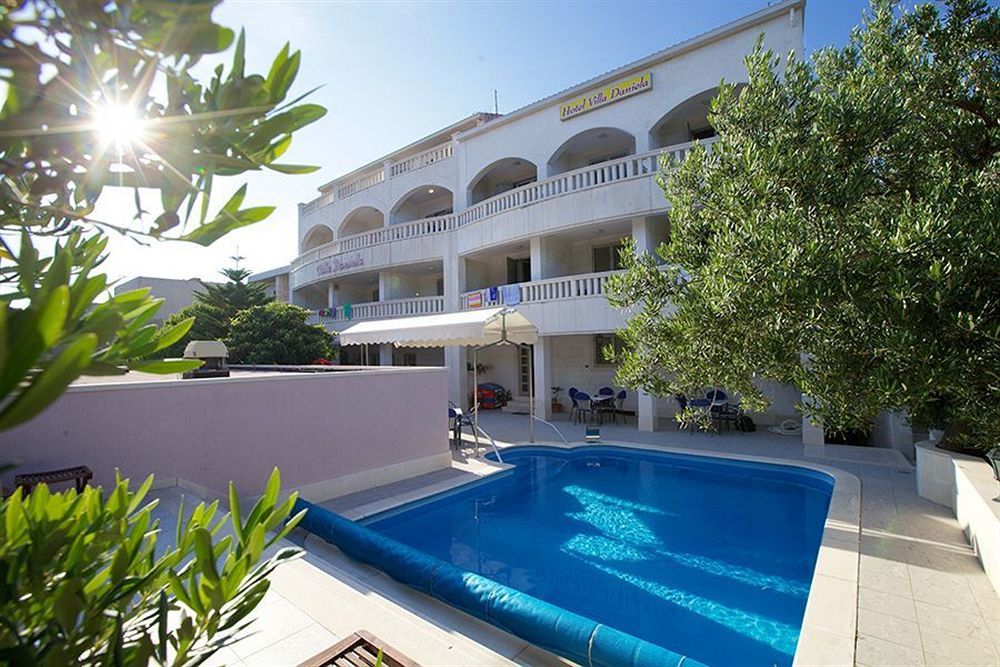 Daniela Hotel